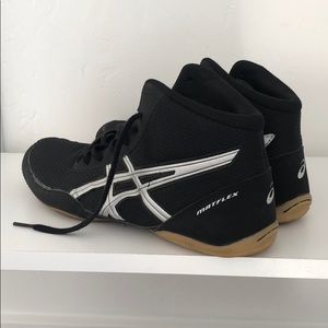 Asics men’s Matflex wrestling shoe size 8.5